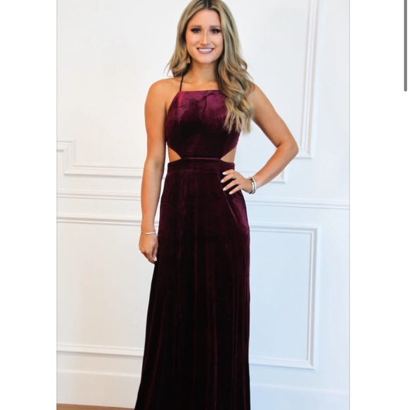 Dresses & Skirts - Bella and Bloom Burgundy Velvet Maxi Dress